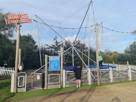 Caister Holiday Park - Holiday Accommodation 19418 - Norfolk - 1186973 - thumbnail photo 16