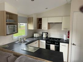 Newquay Holiday Park - Holiday Accommodation 19433 - Cornwall - 1186976 - thumbnail photo 5
