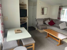 Newquay Holiday Park - Holiday Accommodation 19433 - Cornwall - 1186976 - thumbnail photo 6