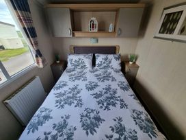 Blue Dolphin Holiday Park - Holiday Accommodation 19443 - North Yorkshire (incl. Whitby) - 1186981 - thumbnail photo 10