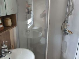 7 Lakes Country Park - Holiday Accommodation 19456 - Lincolnshire - 1186985 - thumbnail photo 15