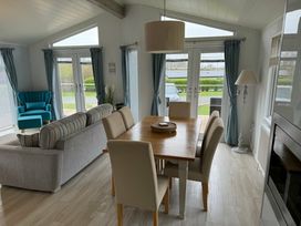 Hafan y Mor Haven - Holiday Accommodation 19472 - North Wales - 1186989 - thumbnail photo 1