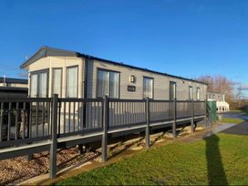 Grange Leisure Park - Holiday Accommodation 19477 - Lincolnshire - 1186990 - thumbnail photo 2