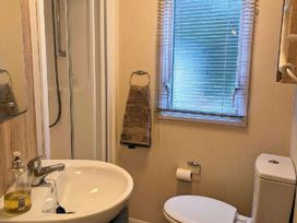 Wisemans Bridge Caravan Park - Holiday Accommodation 19488 - South Wales - 1186991 - thumbnail photo 10