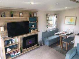 Barmouth Bay Holiday Village - Holiday Accommodation 19494 - Mid Wales - 1186994 - thumbnail photo 1