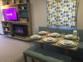 Barmouth Bay Holiday Village - Holiday Accommodation 19494 - Mid Wales - 1186994 - thumbnail photo 3