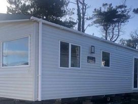 Barmouth Bay Holiday Village - Holiday Accommodation 19494 - Mid Wales - 1186994 - thumbnail photo 13