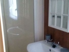 Golden Gate Holiday Centre - Holiday Accommodation 19500 - North Wales - 1186996 - thumbnail photo 7