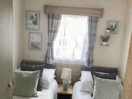 Tattershall Lakes Country Park - Holiday Accommodation 19530 - Lincolnshire - 1187002 - thumbnail photo 8
