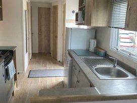 Tattershall Lakes Country Park - Holiday Accommodation 19530 - Lincolnshire - 1187002 - thumbnail photo 13