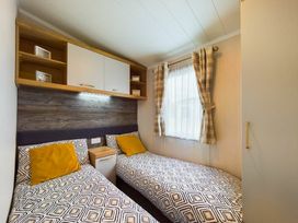 Tattershall Lakes Country Park - Holiday Accommodation 19536 - Lincolnshire - 1187004 - thumbnail photo 10