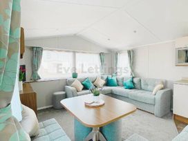 Perran Sands - Holiday Accommodation 19539 - Cornwall - 1187005 - thumbnail photo 3