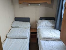 Skipsea Sands Holiday Park - Holiday Accommodation 19546 - North Yorkshire (incl. Whitby) - 1187008 - thumbnail photo 14