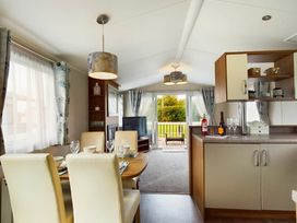 Tattershall Lakes Country Park - Holiday Accommodation 19554 - Lincolnshire - 1187013 - thumbnail photo 4