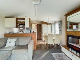 Tattershall Lakes Country Park - Holiday Accommodation 19554 - Lincolnshire - 1187013 - thumbnail photo 6