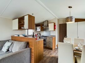 Tattershall Lakes Country Park - Holiday Accommodation 19554 - Lincolnshire - 1187013 - thumbnail photo 7