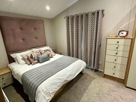 Newquay Holiday Park - Holiday Accommodation 19569 - Cornwall - 1187020 - thumbnail photo 4