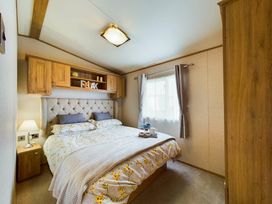 Tattershall Lakes Country Park - Holiday Accommodation 19572 - Lincolnshire - 1187022 - thumbnail photo 9