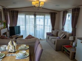 Tattershall Lakes Country Park - Holiday Accommodation 19574 - Lincolnshire - 1187023 - thumbnail photo 6