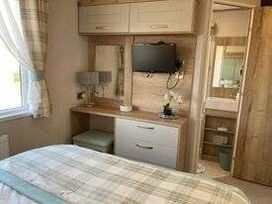 Tattershall Lakes Country Park - Holiday Accommodation 19579 - Lincolnshire - 1187026 - thumbnail photo 8