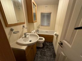 Edwards Leisure Park - Holiday Accommodation 19593 - North Wales - 1187032 - thumbnail photo 11