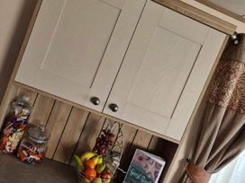 Marton Mere Holiday Village - Holiday Accommodation 19630 - Lake District - 1187039 - thumbnail photo 4