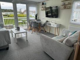 Cleethorpes Beach Holiday Park - Holiday Accommodation 19632 - Lincolnshire - 1187040 - thumbnail photo 3