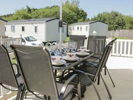 Cayton Bay Caravan Park - Holiday Accommodation 19644 - North Yorkshire (incl. Whitby) - 1187046 - thumbnail photo 18