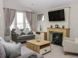 Cayton Bay Caravan Park - Holiday Accommodation 19647 - North Yorkshire (incl. Whitby) - 1187047 - thumbnail photo 1