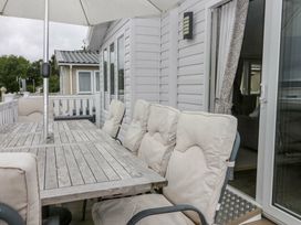 Cayton Bay Caravan Park - Holiday Accommodation 19647 - North Yorkshire (incl. Whitby) - 1187047 - thumbnail photo 10
