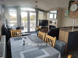 Hafan y Mor Haven - Holiday Accommodation 19649 - North Wales - 1187048 - thumbnail photo 12