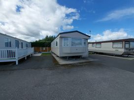 St Michaels Caravan Park - Holiday Accommodation 19686 - North Wales - 1187065 - thumbnail photo 3