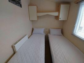 St Michaels Caravan Park - Holiday Accommodation 19686 - North Wales - 1187065 - thumbnail photo 5