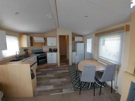 St Michaels Caravan Park - Holiday Accommodation 19686 - North Wales - 1187065 - thumbnail photo 7