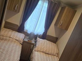 Marton Mere Holiday Village - Holiday Accommodation 19713 - Lake District - 1187076 - thumbnail photo 7