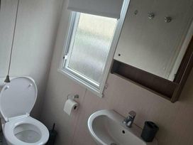 Marton Mere Holiday Village - Holiday Accommodation 19713 - Lake District - 1187076 - thumbnail photo 8