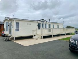 Golden Sands Kinmel Bay - Holiday Accommodation 19715 - North Wales - 1187078 - thumbnail photo 1