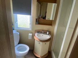 Quay West Holiday Park - Holiday Accommodation 19725 - Mid Wales - 1187082 - thumbnail photo 5