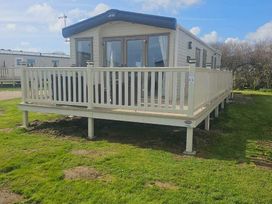 Skipsea Sands Holiday Park - Holiday Accommodation 19730 - North Yorkshire (incl. Whitby) - 1187085 - thumbnail photo 1