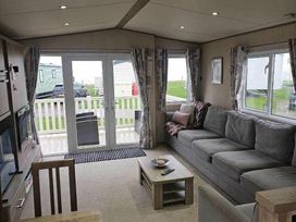 Skipsea Sands Holiday Park - Holiday Accommodation 19730 - North Yorkshire (incl. Whitby) - 1187085 - thumbnail photo 4