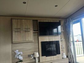 Skipsea Sands Holiday Park - Holiday Accommodation 19730 - North Yorkshire (incl. Whitby) - 1187085 - thumbnail photo 6