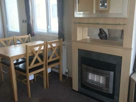 Caister Holiday Park - Holiday Accommodation 19783 - Norfolk - 1187098 - thumbnail photo 11