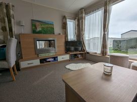 Durdle Door Holiday Park - Holiday Accommodation 19793 - Dorset - 1187101 - thumbnail photo 4