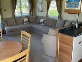 Southview Holiday Park - Holiday Accommodation 19794 - Lincolnshire - 1187102 - thumbnail photo 6