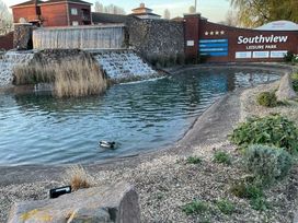 Southview Holiday Park - Holiday Accommodation 19794 - Lincolnshire - 1187102 - thumbnail photo 8