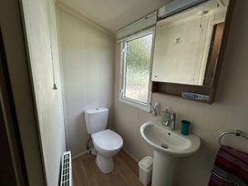 Hunters Quay Holiday Village - Holiday Accommodation 19798 -  - 1187103 - thumbnail photo 16