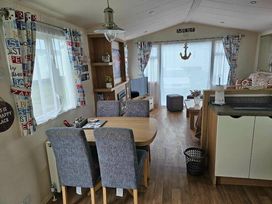 Caister Holiday Park - Holiday Accommodation 19814 - Norfolk - 1187111 - thumbnail photo 5