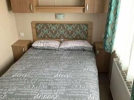 Caister Holiday Park - Holiday Accommodation 19819 - Norfolk - 1187113 - thumbnail photo 10