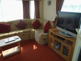 Owens Caravan Park - Holiday Accommodation 1987 - North Wales - 1187133 - thumbnail photo 6