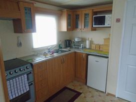 Owens Caravan Park - Holiday Accommodation 1987 - North Wales - 1187133 - thumbnail photo 11